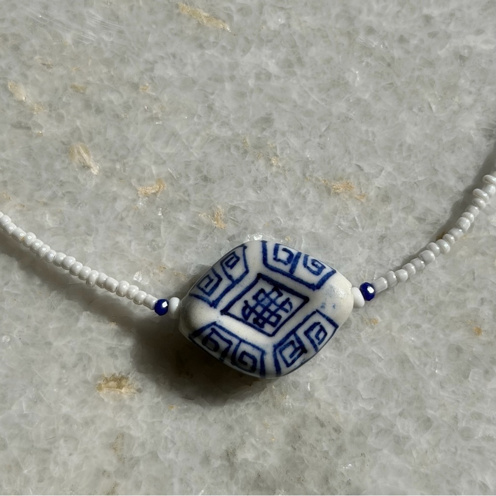 Blue & White Porcelain Bead Choker Necklace - Picture 6 of 6
